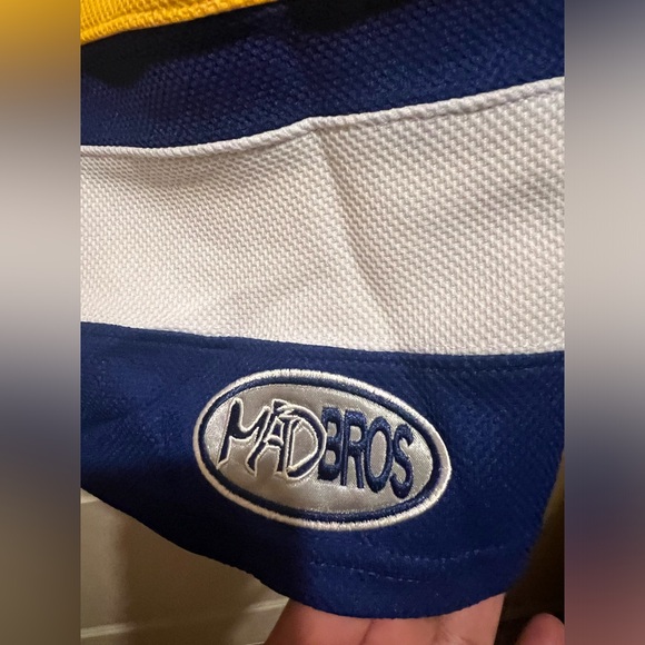 Chiefs Jersey Madbros  Men’s Small. See pictures of length, pit to pit & a snag - Picture 9 of 11